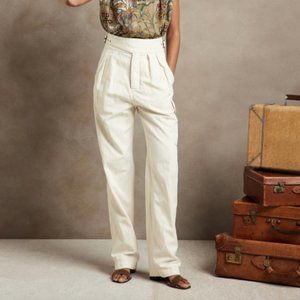 NWT Banana Republic HERITAGE EXPLORER Pants in Transition Cream Size 2